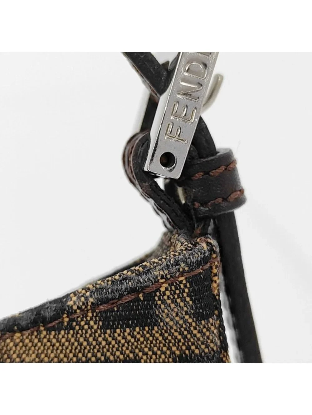 Fendi brand color